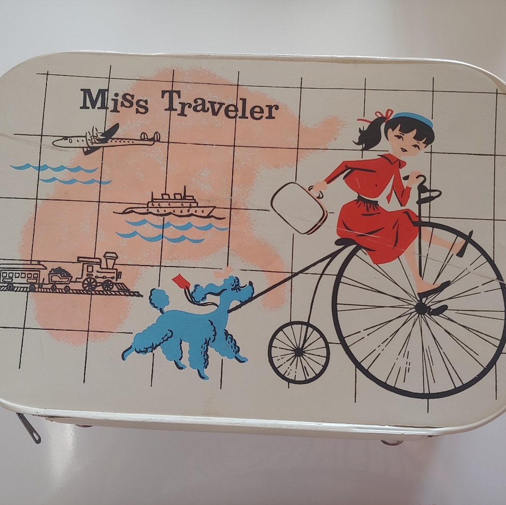 Miss Traveler suitcase